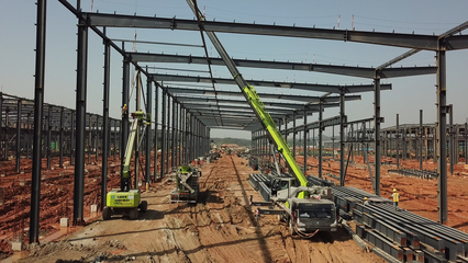 首臺中大挖即將在中聯智慧產業城震撼下線，引領工程機械智造新篇章